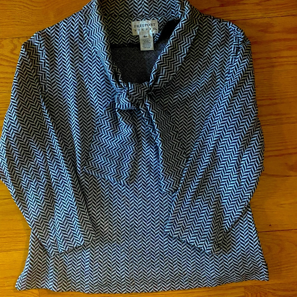 Freeport Studio herringbone knit top